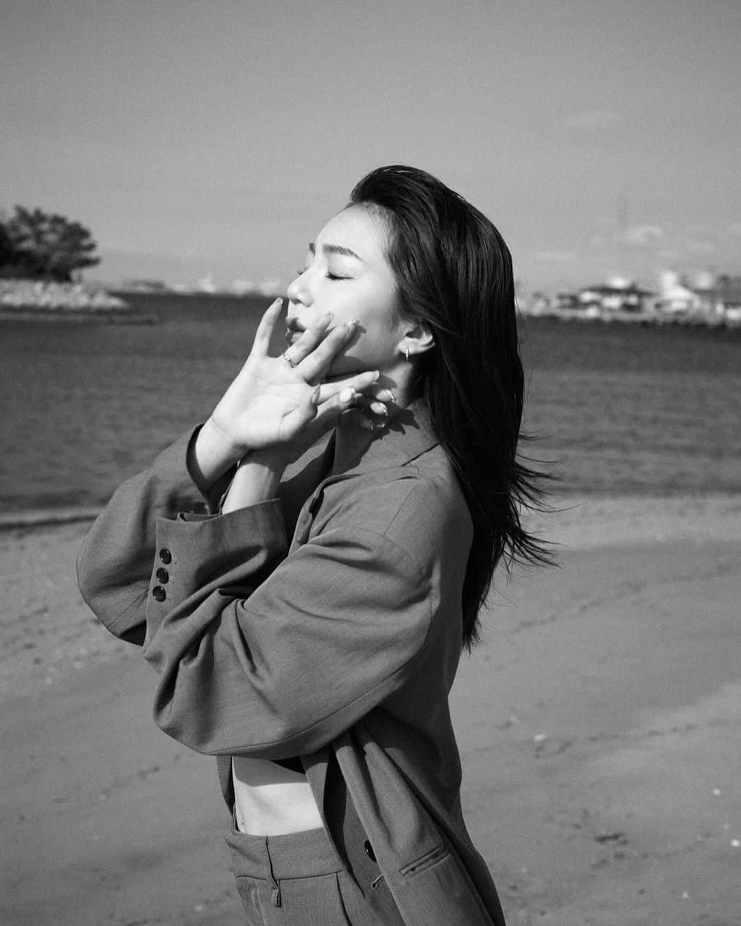 美舞さんのインスタグラム写真 - (美舞Instagram)「. . いろんな感情に触れて、いろんな考えに触れて。 毎日毎日新鮮さを感じる今が特別に楽しい。 . 📷　@zo.sakamoto  . #福岡　#写真」10月3日 22時05分 - mibuki__.39