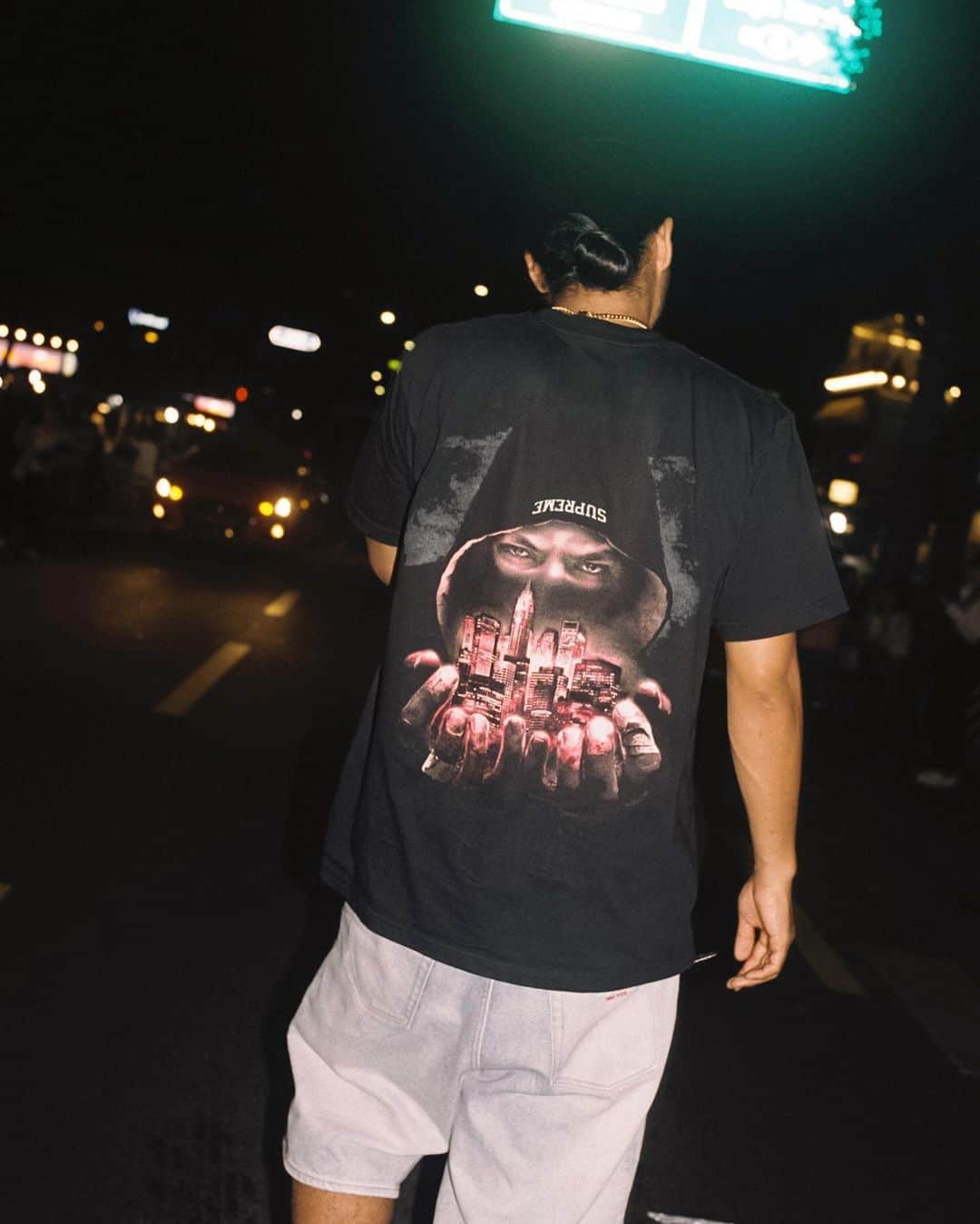 シュプリームさんのインスタグラム写真 - (シュプリームInstagram)「Supreme Fall Tees. 10/05/2023  For Fall, Supreme will release nine new graphic T-Shirts.  Available October 5th.  Available in Japan and Seoul October 7th.」10月3日 22時00分 - supremenewyork