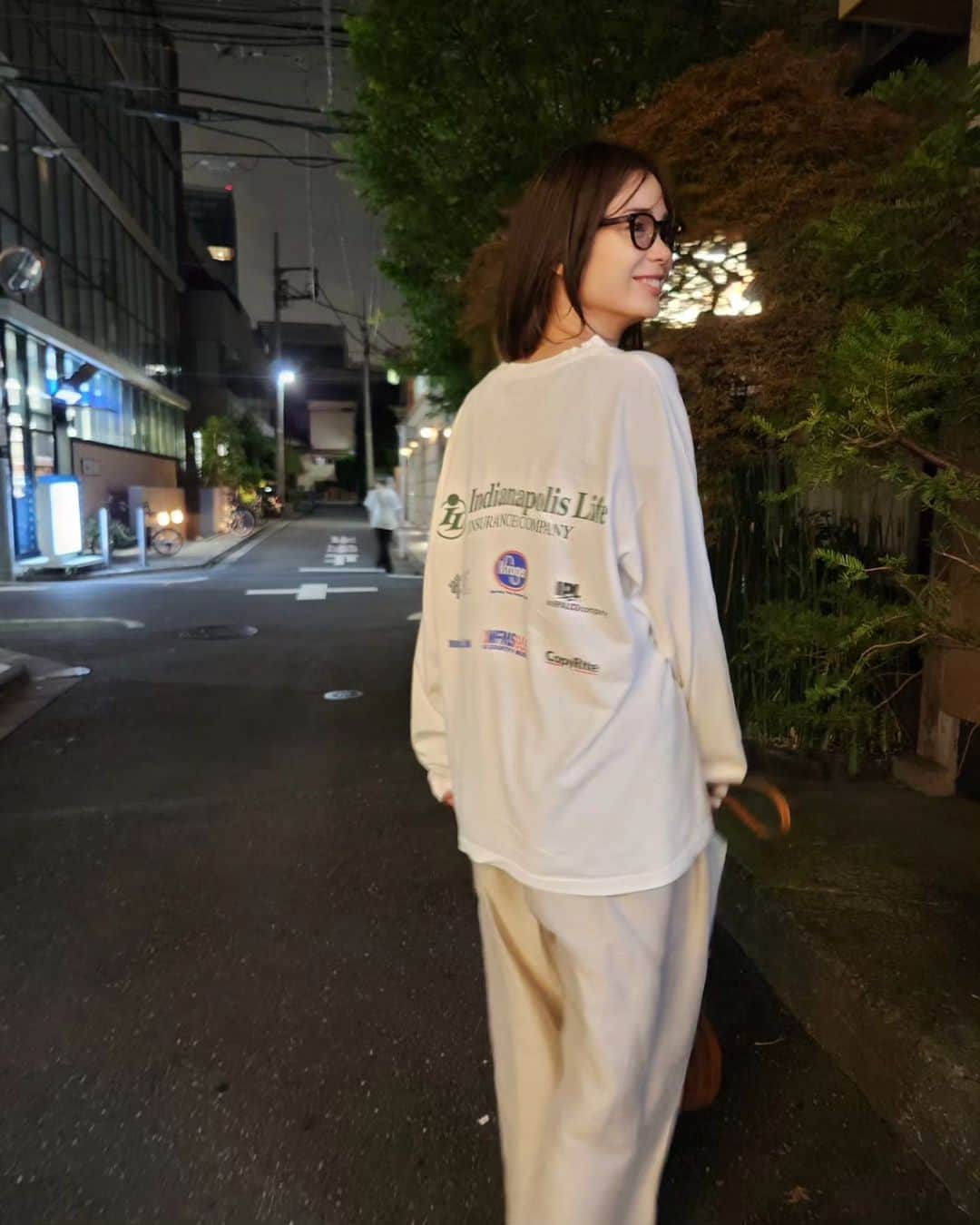 福田メイコのインスタグラム：「@agitationfree_nakameguro  お気に入りの秋服たち、プリントが可愛いのです🛸🌟  #私服 #秋来たね」