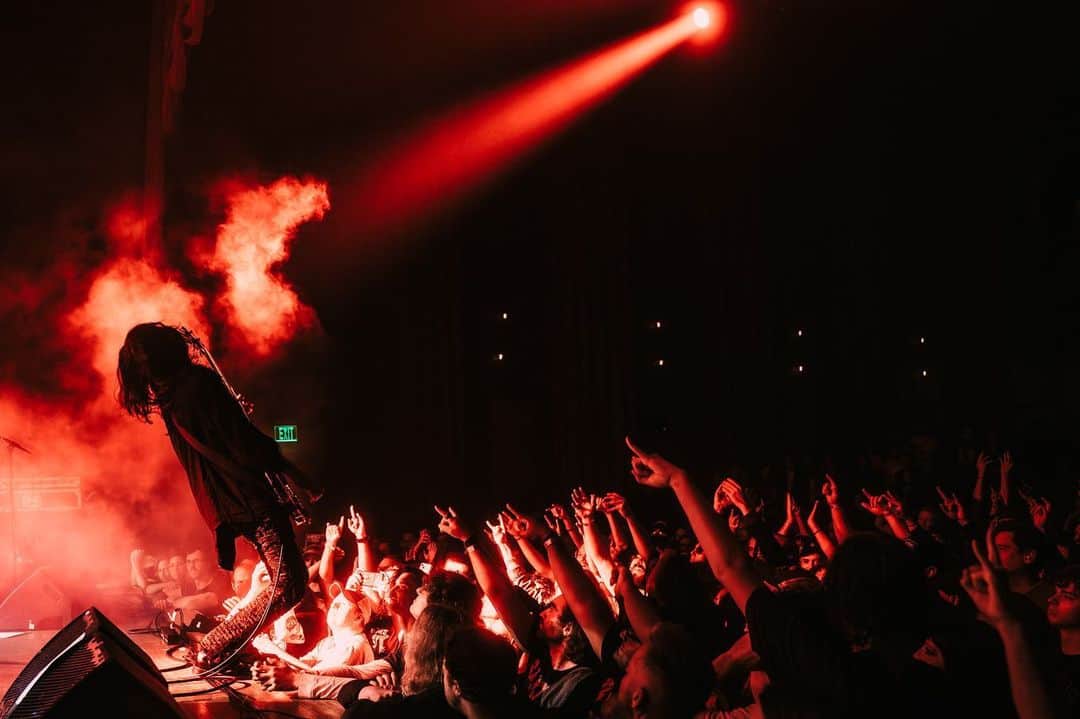 のインスタグラム：「Boris photo set  2023.09.27 at Variety Playhouse Atlanta, GA  Photo by Pája Hartmanová」