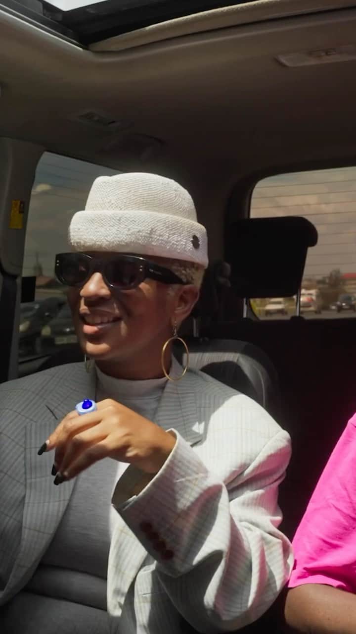 ヴィクトリアズ・シークレットのインスタグラム：「The jury is still out on if fashion or craft has deeper meaning to House of Lagos fashion designer @bubuogisi.  Want to learn more about the House of Lagos? You can watch the full-length special of #TheTour23 on @primevideo in partnership with @amazonfashion NOW.   In 2021, Victoria’s Secret began a journey. The goal was to give a new generation of creatives from around the world the opportunity to tell their stories and see their creations brought to life on the world stage. The platform? The Tour ’23. This film is theirs.   The House of Lagos:  @bubuogisi: Fashion Designer, Artist, & Creative Director.  @korty_eo: Director   @eloosunde: Artist  @ashh.ok: Artist  @wavythecreator: Artist   The Tour ‘23 Film:  @lolaparteloliva: Director  @ariwegner: Cinematographer  @partel.oliva: Creative Direction @pulsefilms: Production」