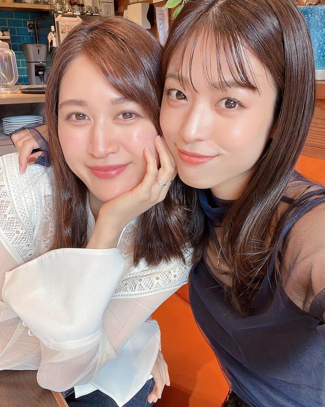 長谷川愛さんのインスタグラム写真 - (長谷川愛Instagram)「先日、ゆきに会いました☺️✨ 久しぶりに会えて嬉しかったー♡  色んな話したけど、基本的に体調面のことを1番話す友達です😆笑  でも、最近は同世代の友達と話すときは体調のことや美容のことを話すことが多くて勉強にもなるし30代よりも40代、その先もキラキラしていける人になりたいなと改めて思います♡  そのためには見た目だけじゃなく内面から美しく❤️ 心を磨くことが何より「美」に近づく秘訣だよなと思います。  私は神経質になりがちだし、考えやすいタイプだけど将来のことを思うともっとふんわり今を楽しめる人にならないと損だ！と思うようになりました✨  一緒に素敵になっていきましょうね♡楽しもーーー♡  そして、ここのカフェめっちゃよかった☺️ @merengue_hawaiiancafe   #カフェ #カフェランチ #カフェ #パンケーキ #パンケーキカフェ #パンケーキランチ」10月3日 22時41分 - hase_ai_02