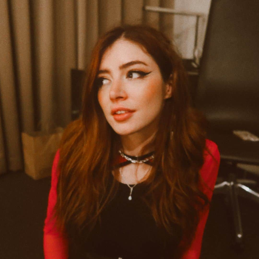 クリスシー・コスタンザさんのインスタグラム写真 - (クリスシー・コスタンザInstagram)「Last Australia show tomorrow in Perth and then on to Asia 🖤」10月3日 22時44分 - chrissycostanza