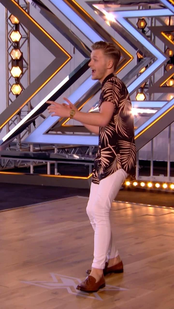 Xファクターのインスタグラム：「*Your holiday request has been denied* Me: ✈️ 🏝️  #XFactor」