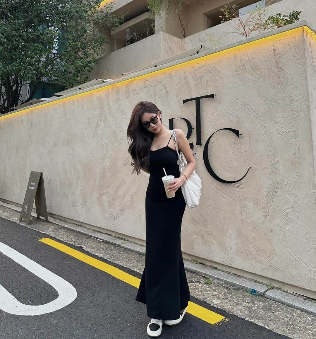 張楚珊のインスタグラム：「9月的PM33韓國選品連線🇰🇷 一些小小的碎片紀錄一下🧏🏻‍♀️💗🧩 期待一下之後 @pm33.co 的廣州連線企劃喲!!🥳」