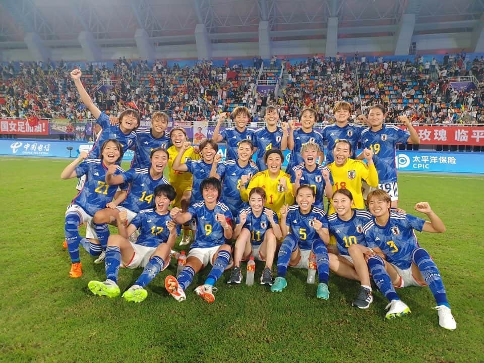 塩越柚歩のインスタグラム：「. semifinal🇯🇵🇨🇳 vs 中国 4-3勝ちました！ どアウェイの中最高の勝利！ チーム全員で掴んだ勝利！本当に最高！  あと一つ。みんなで獲りにいこう🏆 日本から応援よろしくお願いします🇯🇵  ©️JFA」