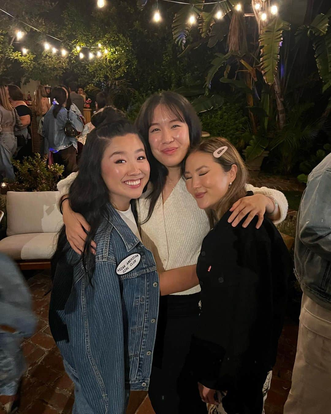 アライ・マキさんのインスタグラム写真 - (アライ・マキInstagram)「friends and fam appreciation post 💝 I need about 20 more frames」10月3日 23時55分 - allymaki