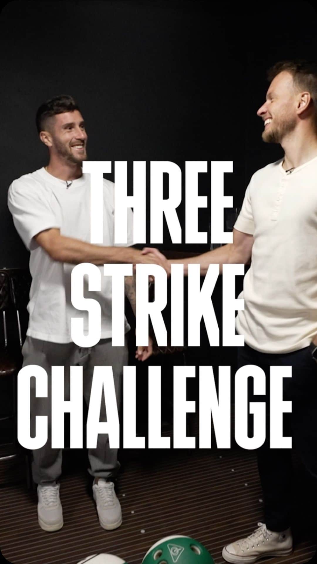 AFCボーンマスのインスタグラム：「The three strike challenge 🎳 @NetoMurara and @MarcoSenesi go head-to-head at bowling.」