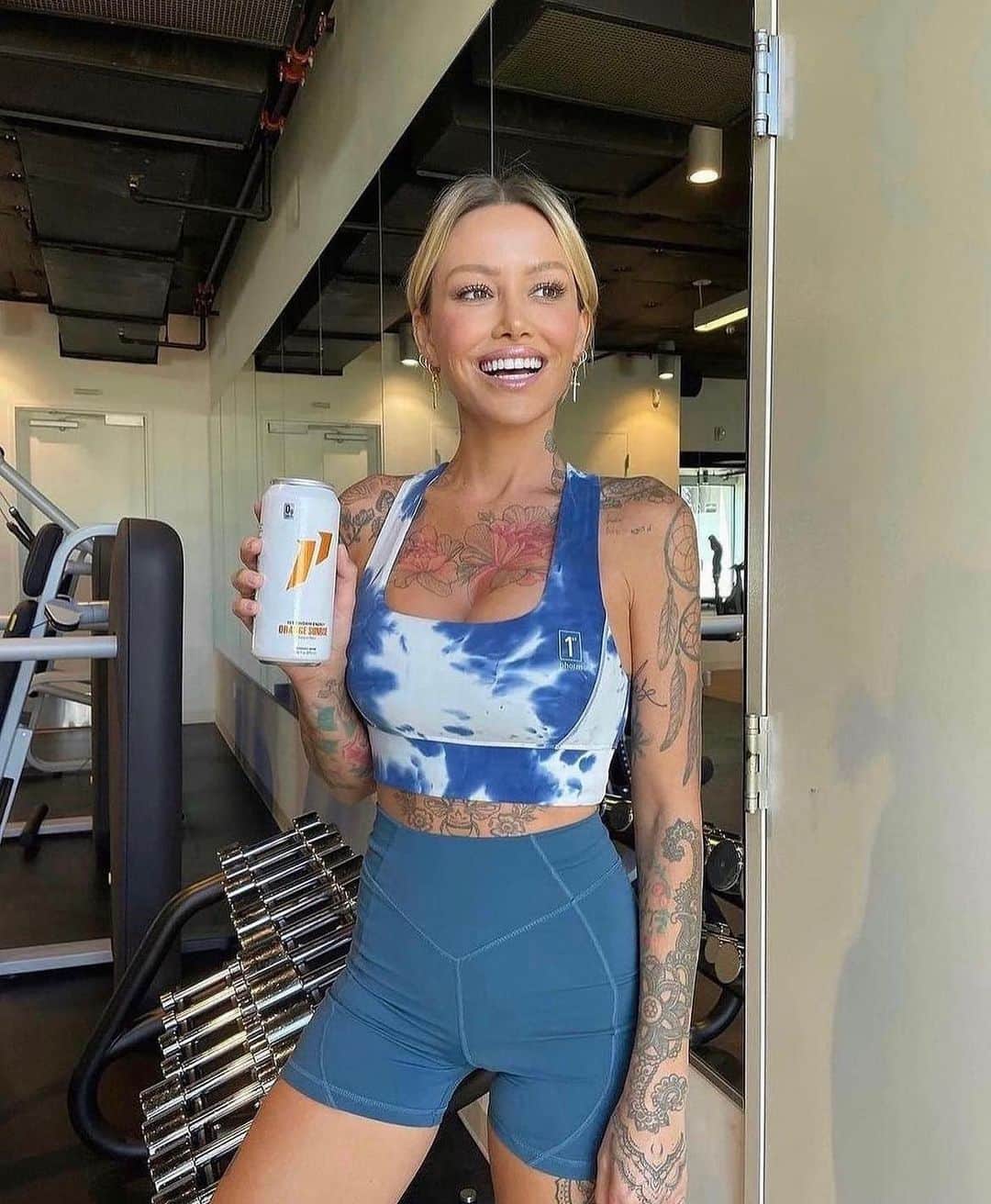 ティナ・ルイーズのインスタグラム