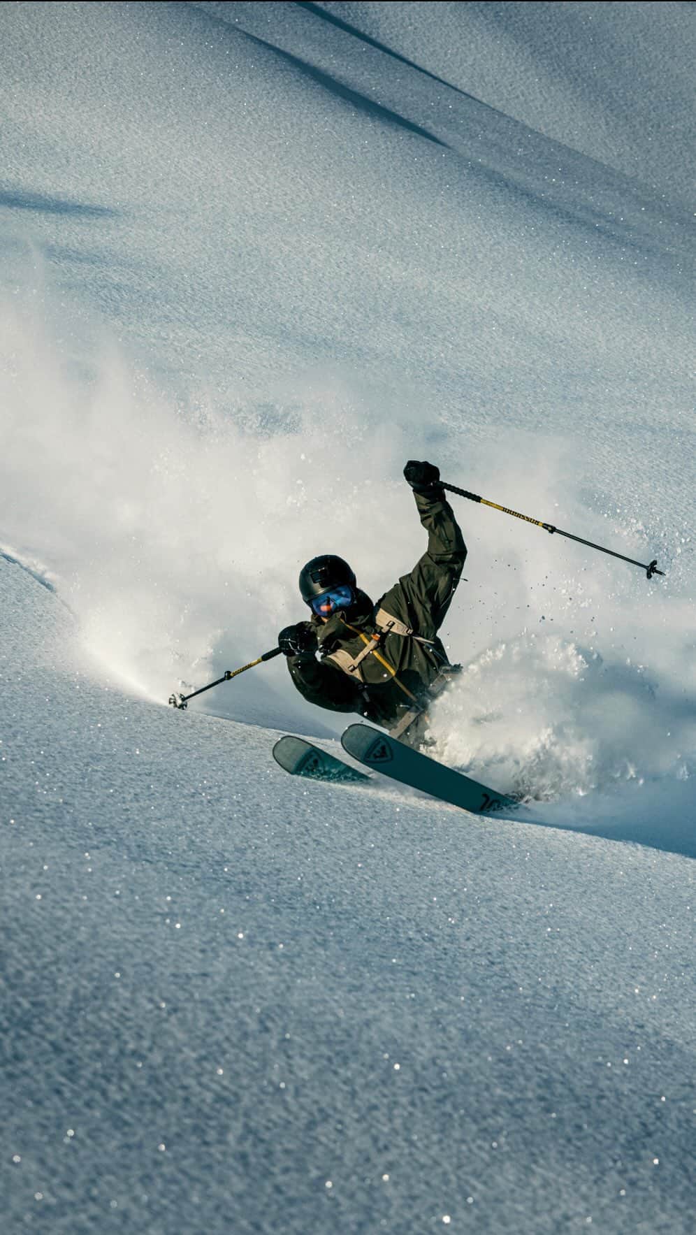 ロシニョールのインスタグラム：「It is « easy » to hit big features when there’s a chopper or a snowmobile to bring you back up for yet another lap.  But when you can only rely on your own footpower, it suddenly becomes a whole other story…   This is what @jacobwester and @sofiawesters new movie, Walk the Walk is all about. This and so much more ! If you’ve not seen it yet, don’t miss the next screening 🎬   Cover by @sofiawesters   #anotherbestday #footpowered」