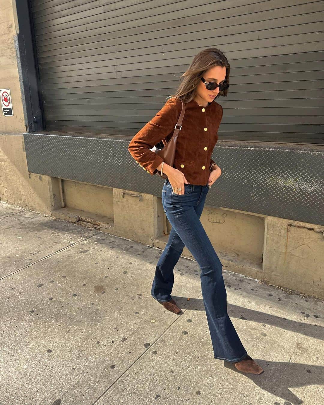 We Wore Whatのインスタグラム：「doesn’t feel like fall but sure looks like it 🤎」