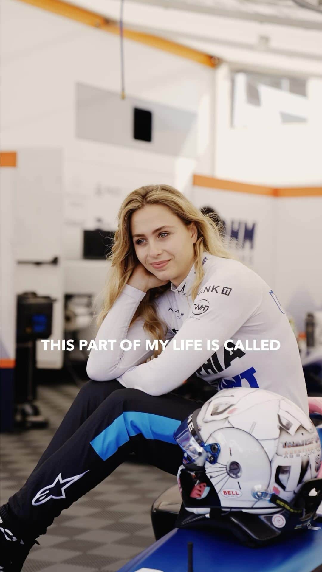 ソフィア・フロルシュのインスタグラム：「The only part 🤍💨 // 📸 x @janbeyer // #sophia #sophia99 #racegirl #racing #motorsport #changeagent #soptimism #unscripted #mylife #mypassion」