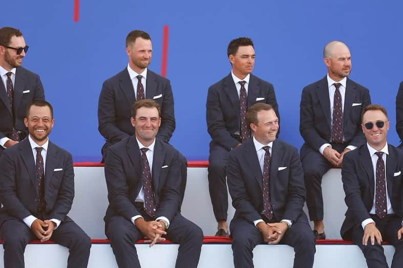 ザンダー・シャウフェレさんのインスタグラム写真 - (ザンダー・シャウフェレInstagram)「What an honor it was to represent the USA alongside my teammates @rydercupusa 🇺🇸 couldn’t have asked for a better group of guys to run with」10月4日 7時29分 - xanderschauffele