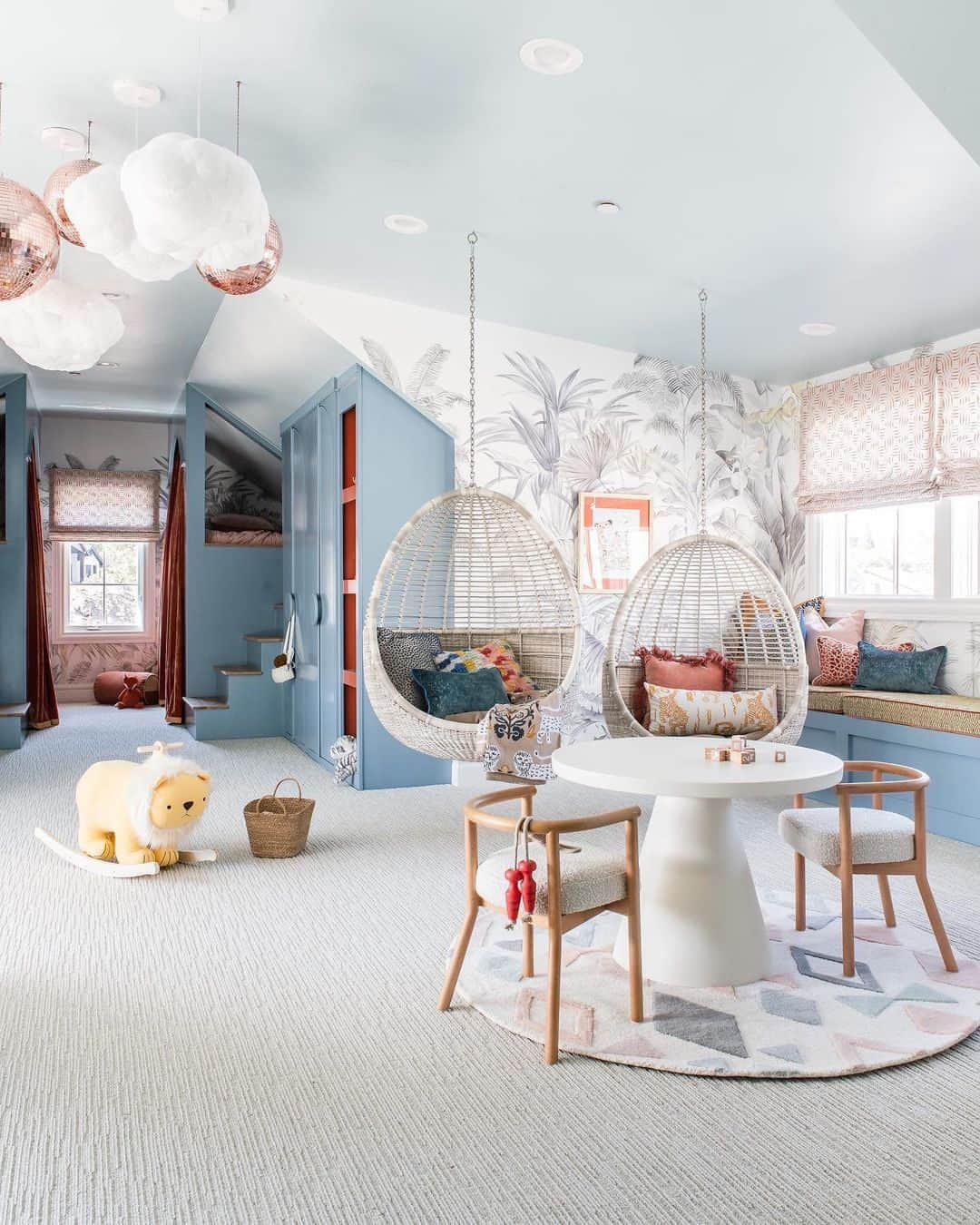 ジャスミン・トゥークスのインスタグラム：「🎶 You can play your own way. 🎶 Whether you have a dedicated playroom or a smaller play space, we've got what you need to create an imagination-inspiring spot that they'll love to hang in. Swipe to see more. →  📷: @jessa + @rebekahwestoverphotography + @aubrey_veva_design, @alexis.mbrink, @intimatelivinginteriors + @karynmillet + @munschhomes, @caitlinclairexo  #KidsPlayroomInspo #KidsFurniture #KidsDecor #KidsNurseryInspo」