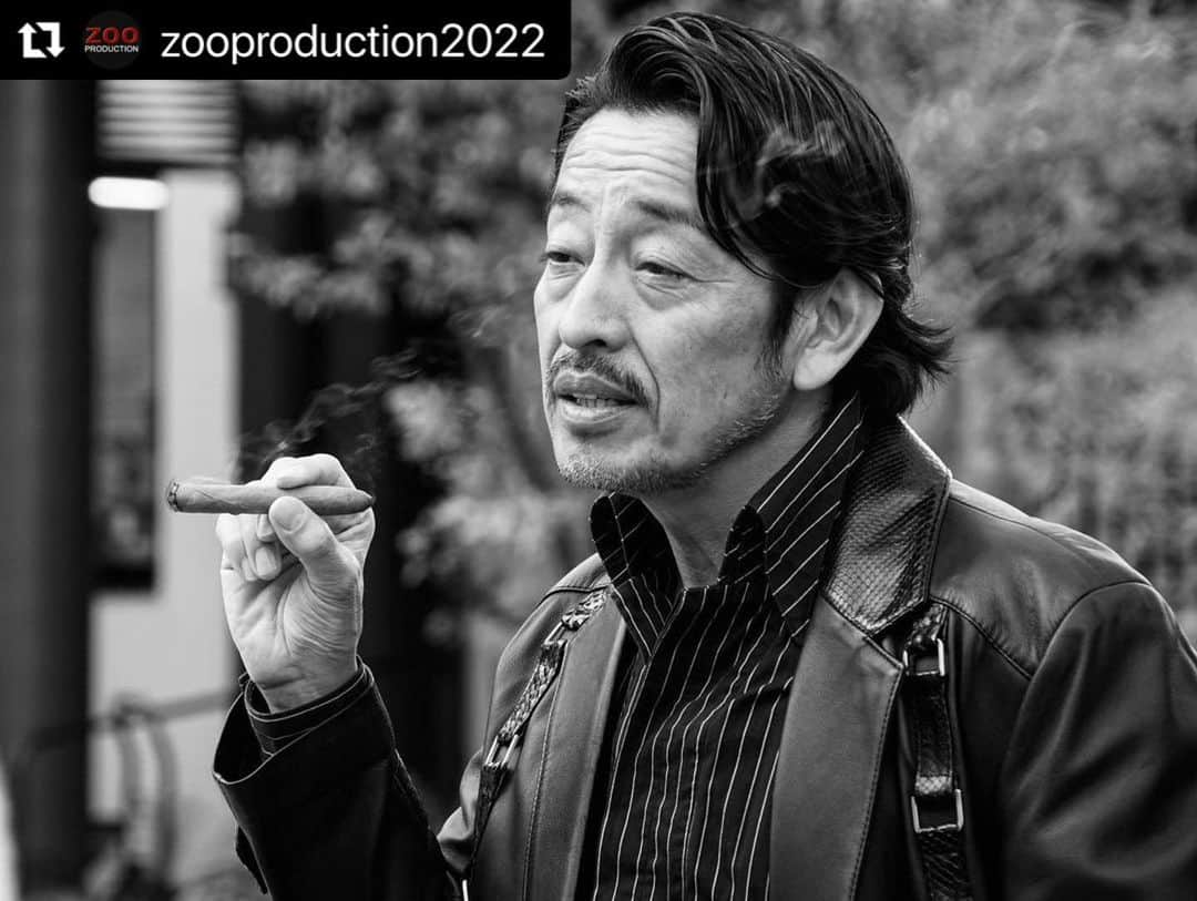 木村圭作さんのインスタグラム写真 - (木村圭作Instagram)「おはようございます🌞 『#ダウンタウン・ユートピア』 名前だけでも覚えていって下さい。 #モノクロ映画」10月4日 7時42分 - keisakukimura