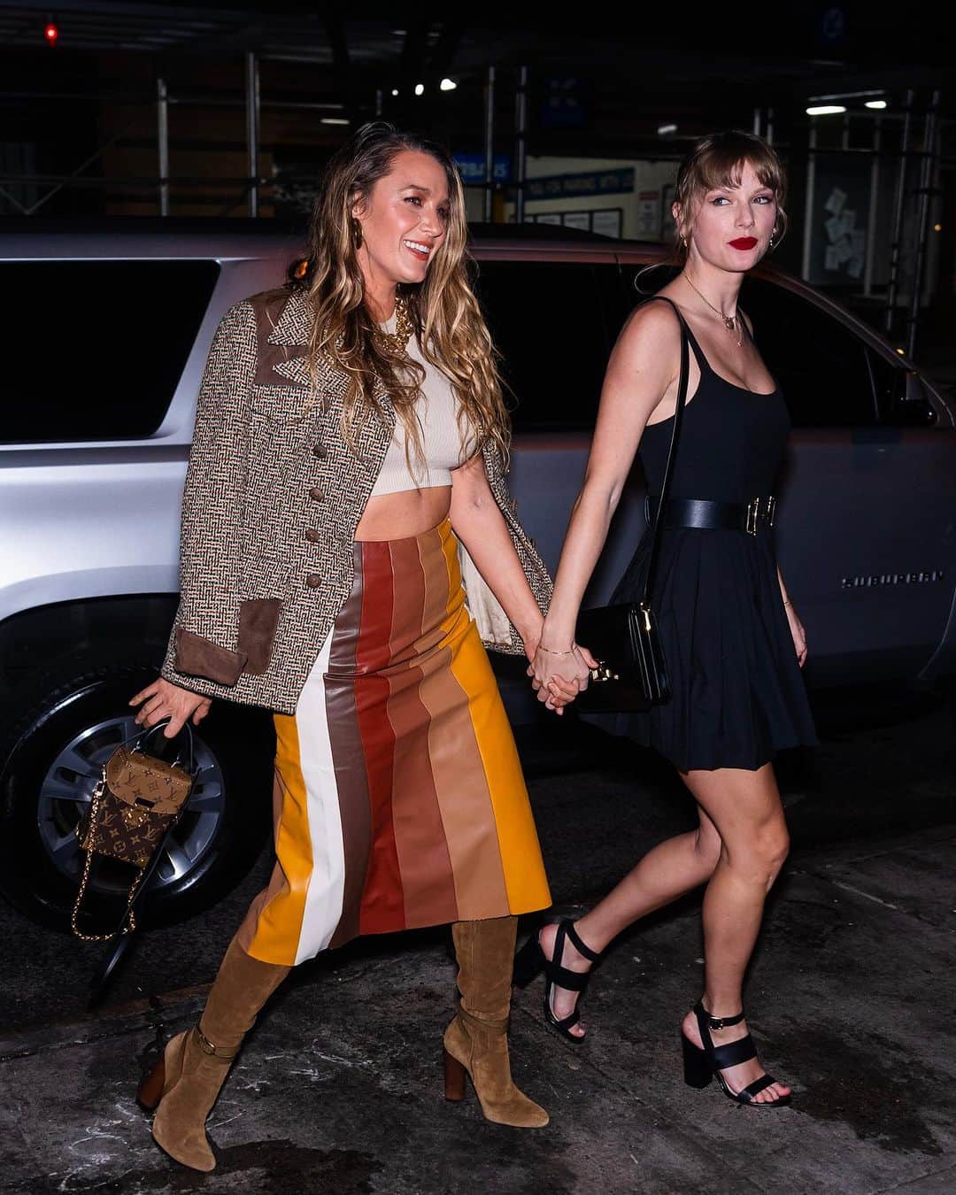 motherdenimのインスタグラム：「👯‍♀️ @BlakeLively In Our Faux Leather 'The Bits & Pieces' Skirt In Slippery As A Snake.   📷 The Image Direct #BlakeLively」