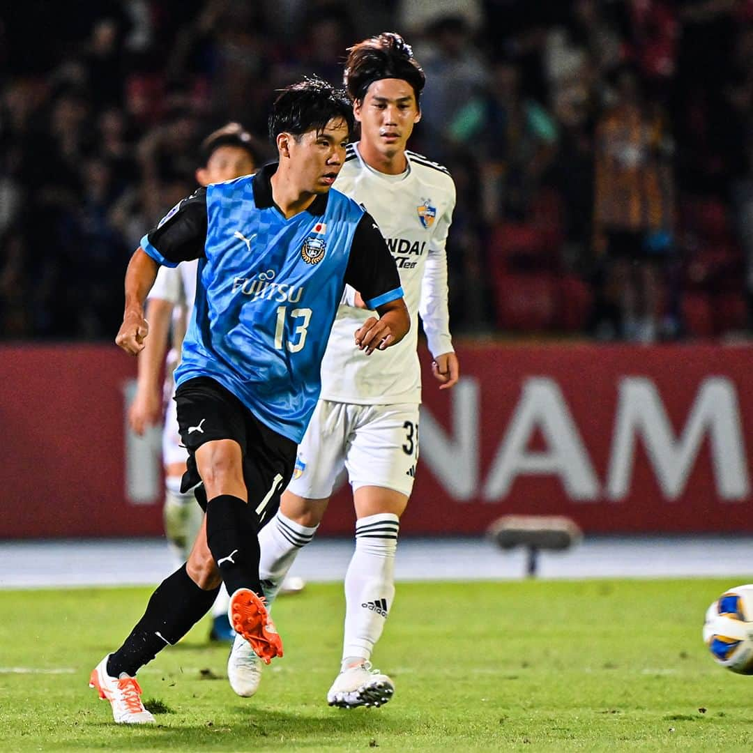 Goal Japanさんのインスタグラム写真 - (Goal JapanInstagram)「🇯🇵 橘田のスーパーミドルが決勝点！🐬 89分の #橘田健人 のゴールで、蔚山現代 (韓国) とのグループステージ 第2戦を1-0で制した #川崎フロンターレ。#ACL 開幕連勝でグループIの首位に立った。 (Photo: Getty Images)  #soccer #football #AFC #afcchampionslegue #meijiyasudaseimeijleague #jleague #kawasakifrontale #frontale #サッカー #フットボール #AFCチャンピオンズリーグ #明治安田生命Jリーグ #Jリーグ #⚽」10月4日 8時30分 - goaljapan