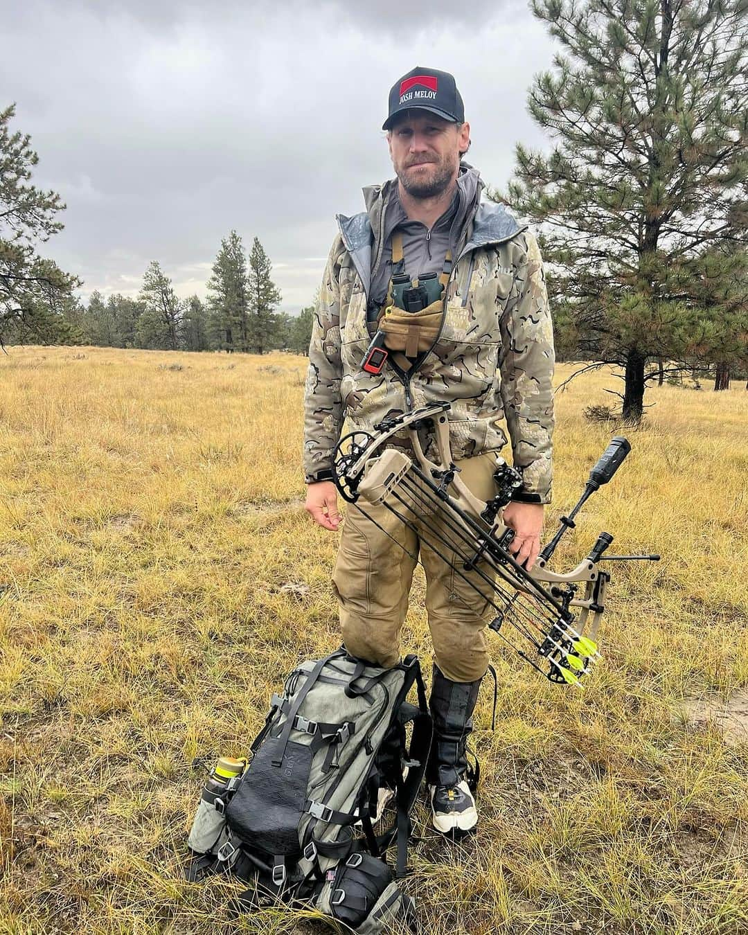 チェイス・ライスさんのインスタグラム写真 - (チェイス・ライスInstagram)「Walked off the mountain for the first time in 5 years not killin' a bull, with by far the most opportunities and longest time hunting. Just when you think you're good, you can suck just as quick. On to touring, and whitetail when I can...and Jackie boy on the Ducks.」10月4日 9時52分 - chaserice