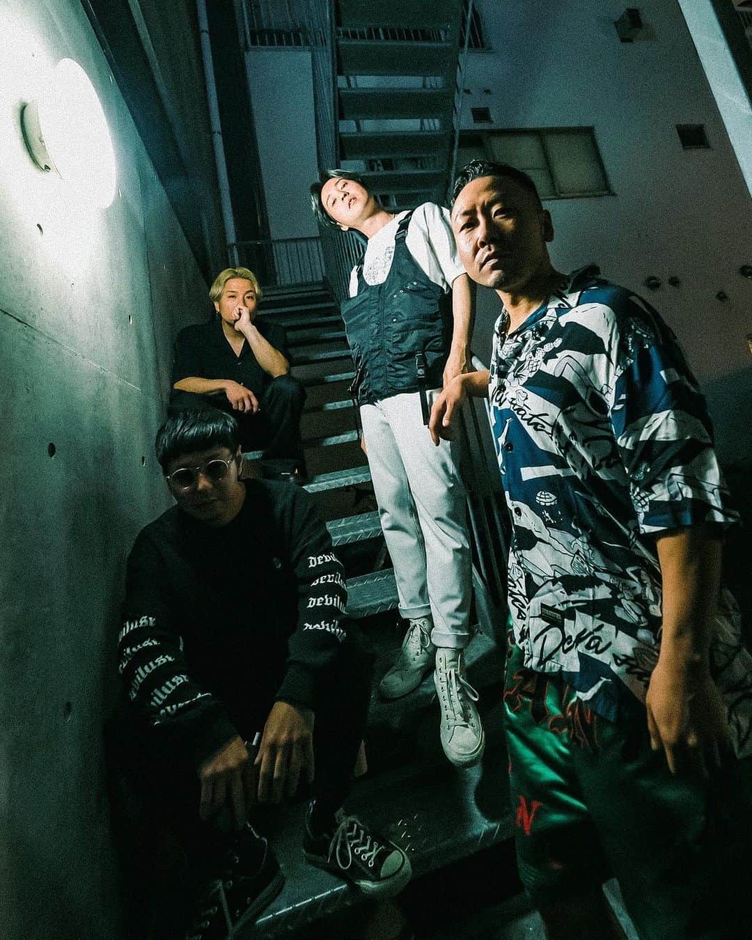 YU-KIのインスタグラム：「岡山久しぶりに帰ってこれてよかった🔥 みんな最高でした！ またすぐに会いましょう！  今日は大阪でカマす🔥  📸 by @seijiro243   #NOISEMAKER #CrystalLake #CrowsAlive #Okayama」