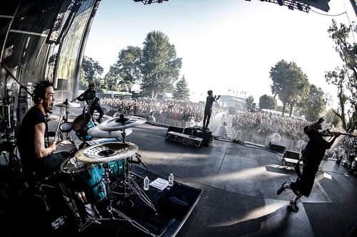 のインスタグラム：「スワンフェスありがとう🤘🦢🇺🇸  #swanfest  #dancegavindance  #simustour   📸 @koheisuzukiphoto」