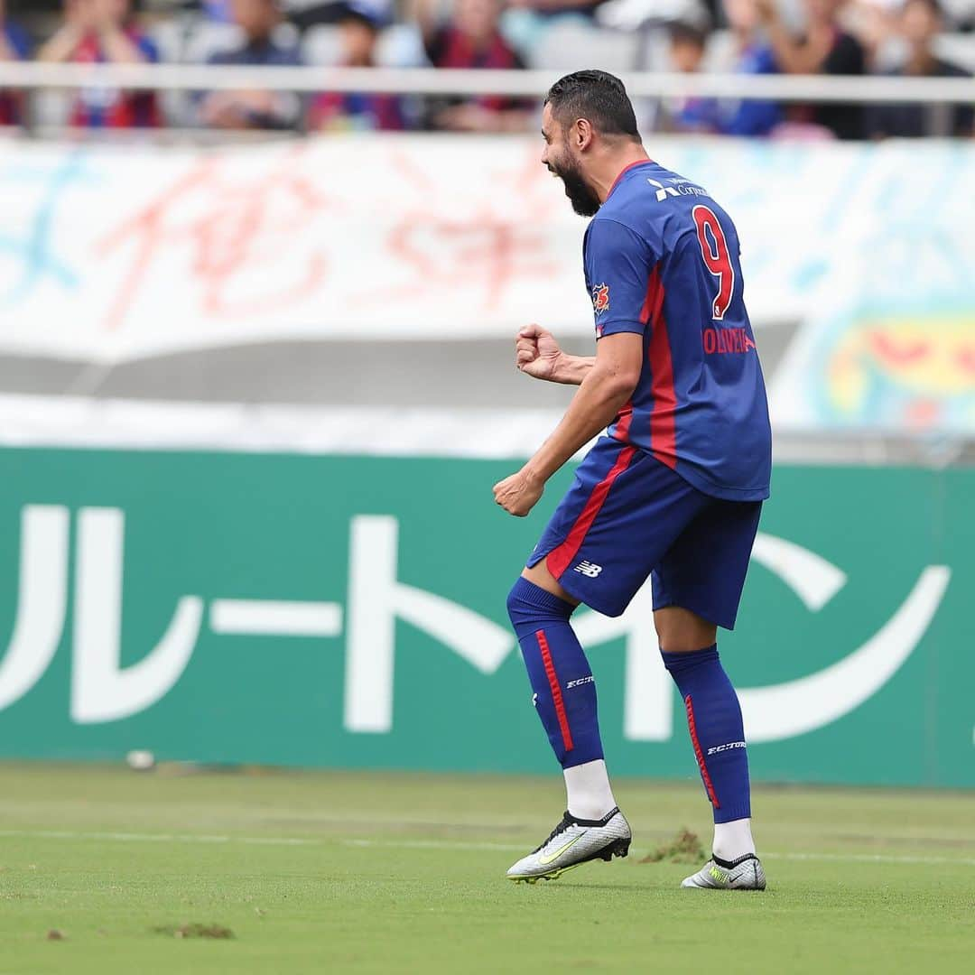 FC東京オフィシャルグッズさんのインスタグラム写真 - (FC東京オフィシャルグッズInstagram)「🔵🔴 vs #ガンバ大阪   Jリーグでの自身のキャリアハイに並ぶ14ゴール。 #俺たちのディエゴ はまだまだ止まらない。 @diegoqoliveira  @fctokyoofficial  #ディエゴオリヴェイラ  #FC東京 #fctokyo #tokyo」10月4日 15時00分 - fctokyoofficial