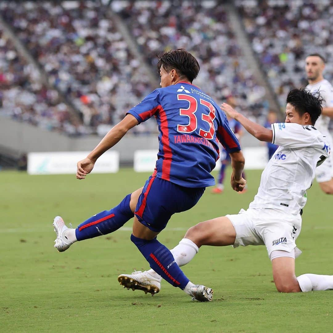 FC東京オフィシャルグッズさんのインスタグラム写真 - (FC東京オフィシャルグッズInstagram)「🔵🔴 vs #ガンバ大阪   1人で切り裂き2戦連発。 キレキレドリブラーが波に乗ってきた。 @fctokyoofficial  #俵積田晃太  #FC東京 #fctokyo #tokyo」10月4日 17時00分 - fctokyoofficial