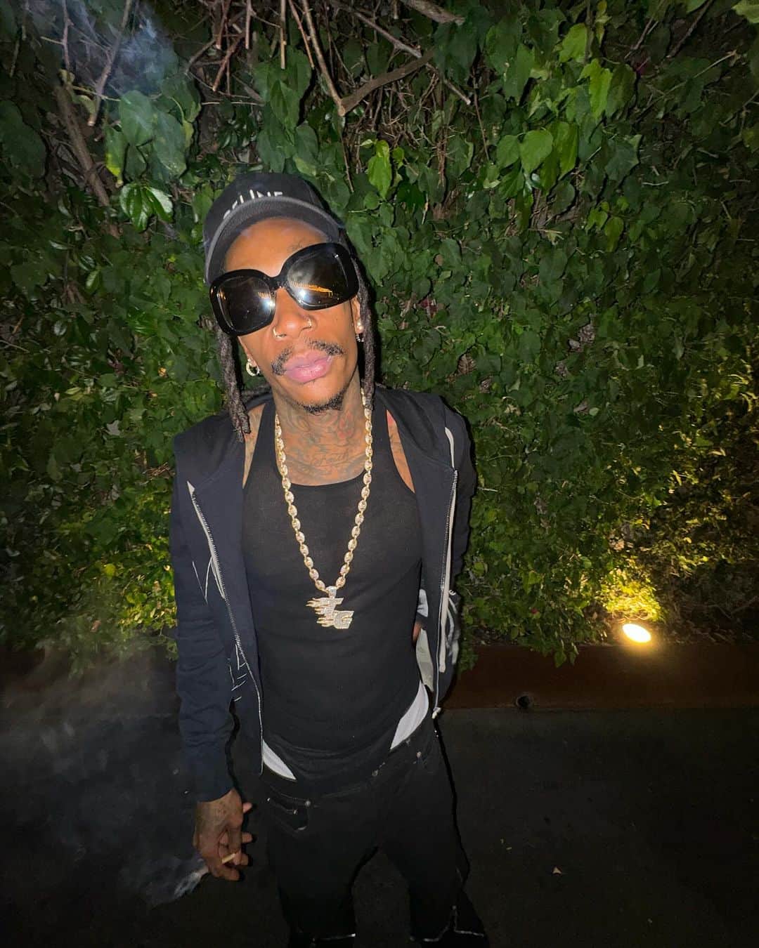 ウィズ・カリファさんのインスタグラム写真 - (ウィズ・カリファInstagram)「Happy not my Birthday」10月4日 12時23分 - wizkhalifa