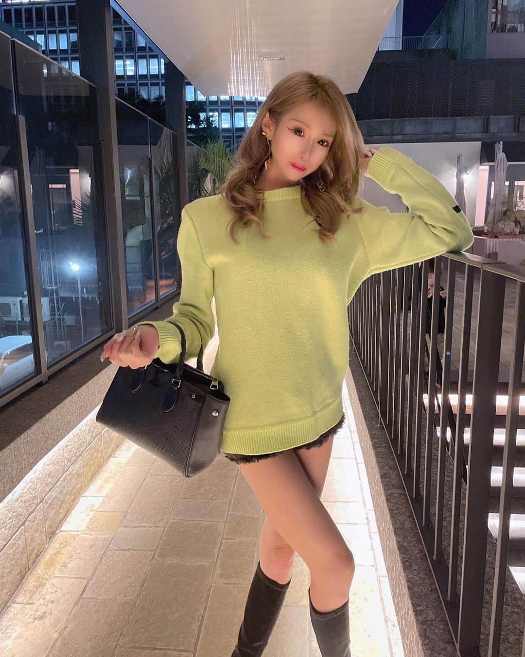 RIIAさんのインスタグラム写真 - (RIIAInstagram)「りゅうの服借りた日💛 もう10月だなんて早いなぁ〜🥺 夜は寒いくらい😢」10月4日 13時53分 - airi21202