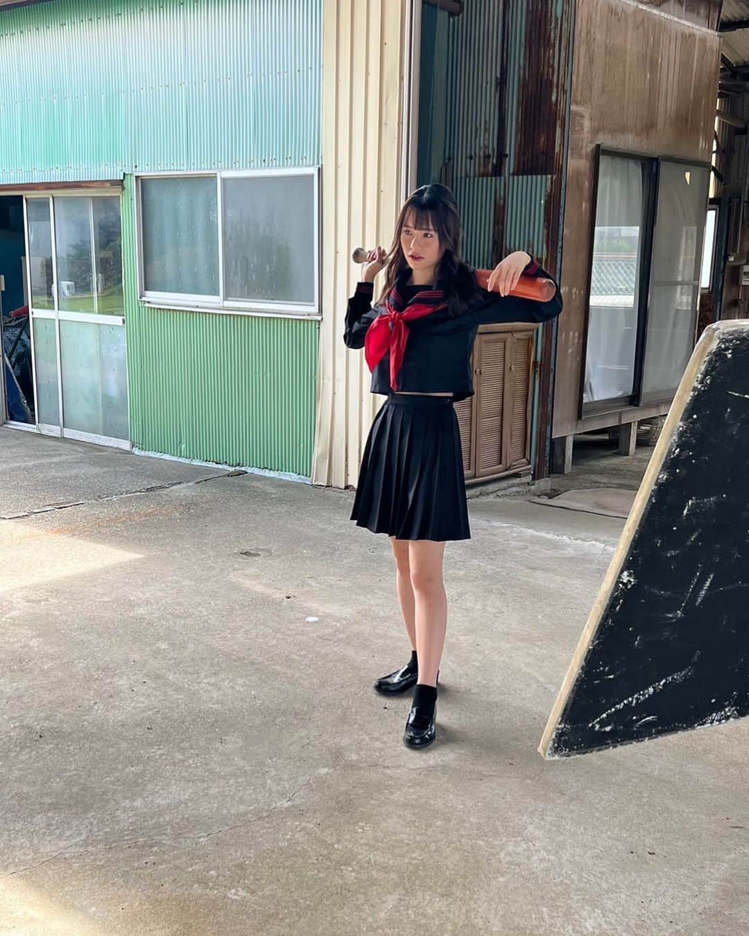 のインスタグラム：「お知らせ📢 10月5日発売のアサ芸Secret! vol.84姉セーラーグラビアにぽぽちゃん出てます🥺🌸  制服姿好き？」