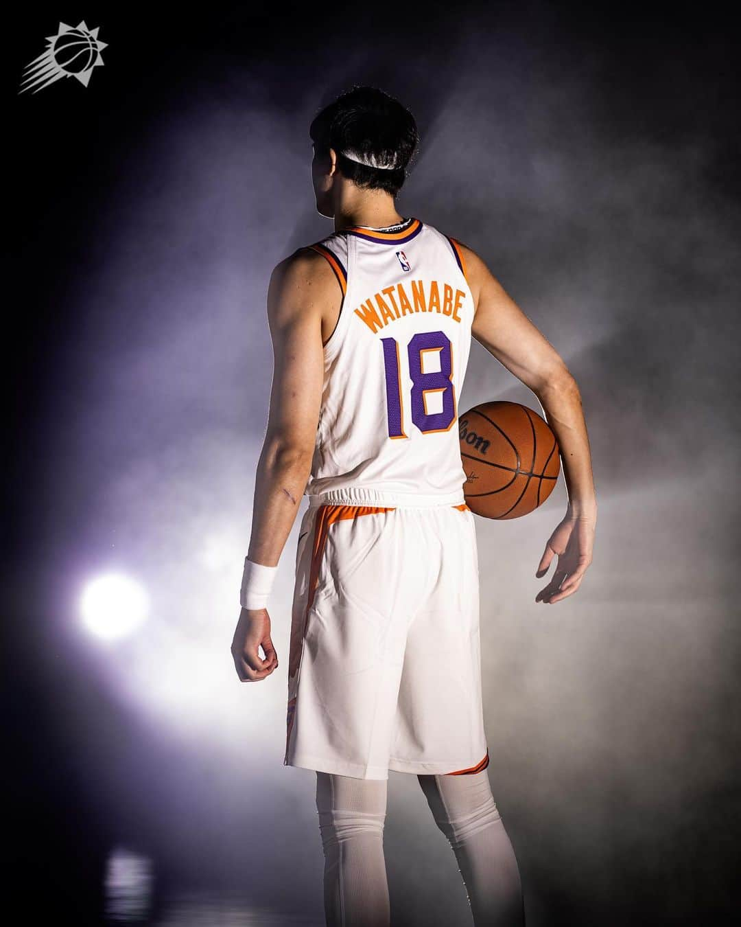 渡邊雄太のインスタグラム：「They said I wouldn’t even make it to the league. Great. Year 6 has begun  誰も自分が何年もNBAでいれるなんて思ってなかった。そもそもNBAに入ることすらできないと言われた。そんな中6年目スタート🔥 今年も崖っぷち精神で頑張ります！！！ 応援よろしくお願いします🙏」