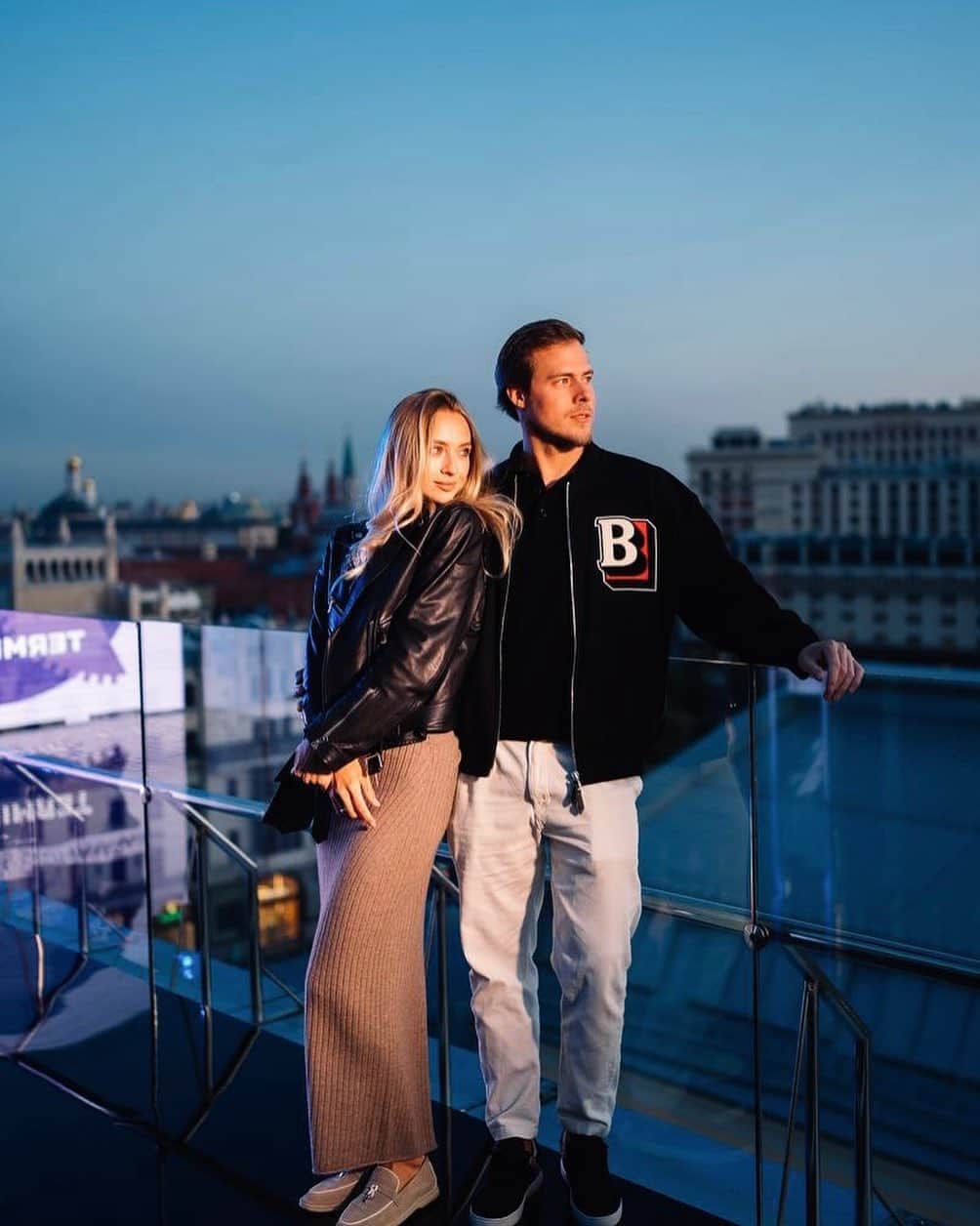 ニキータ・カツァラポフのインスタグラム：「С днём Рождения самый лучший город в мире!! Любимая Москва ❤️」