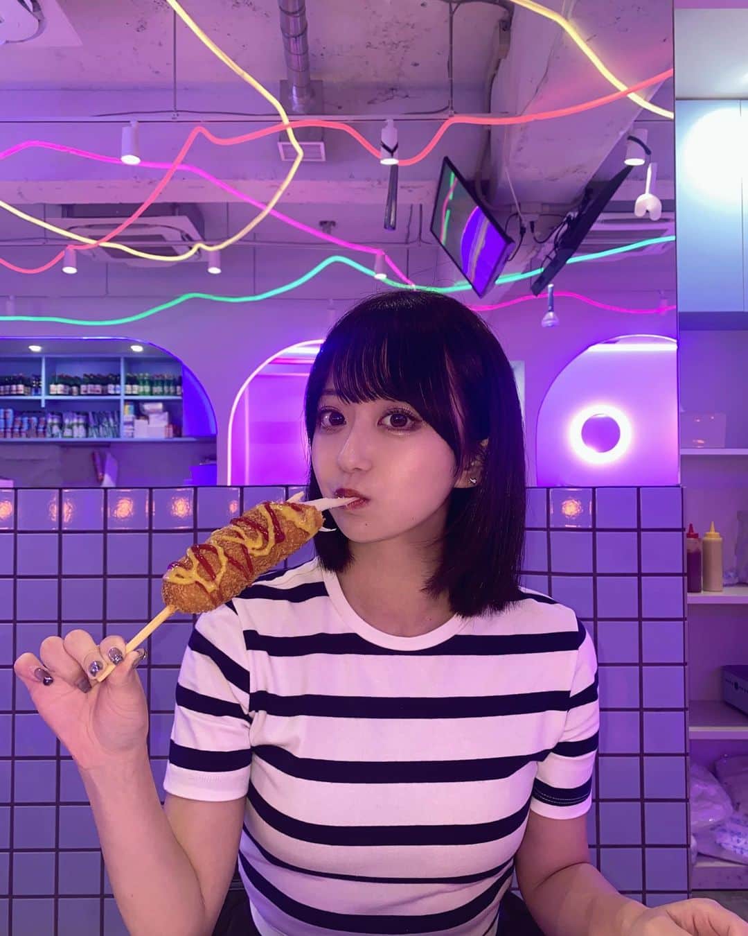 MI-MIさんのインスタグラム写真 - (MI-MIInstagram)「ボブにしました^^ こんなにバッサリいったの久々✂️ 似合う〜?  @ryusei.osada  ありがとう♡」9月10日 22時31分 - mii__mi.chan
