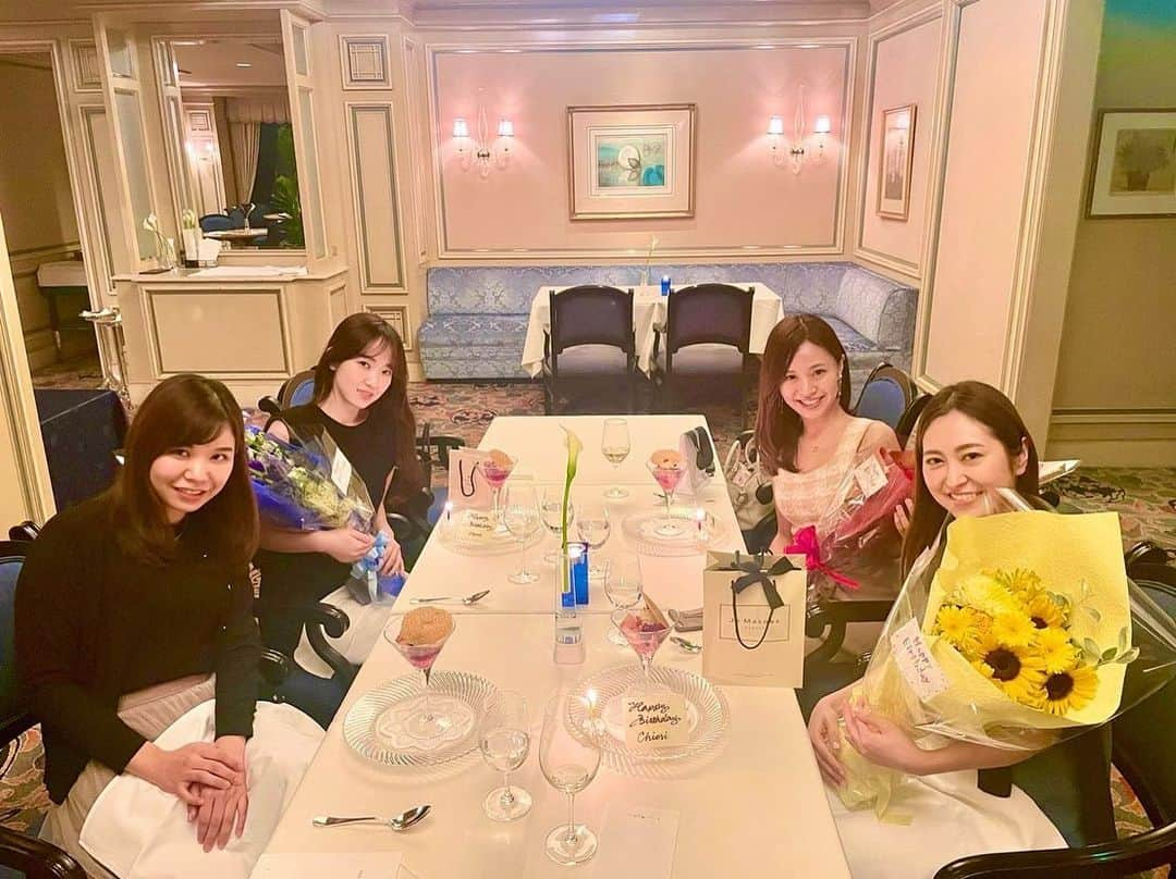 肥田佳菜子さんのインスタグラム写真 - (肥田佳菜子Instagram)「birthday🎂 #イルテアトロ #椿山荘 #ラトリエドゥジョエルロブション #クイーンアリス #横浜ベイホテル東急 #sincere #secreto」9月10日 22時34分 - hdknk87