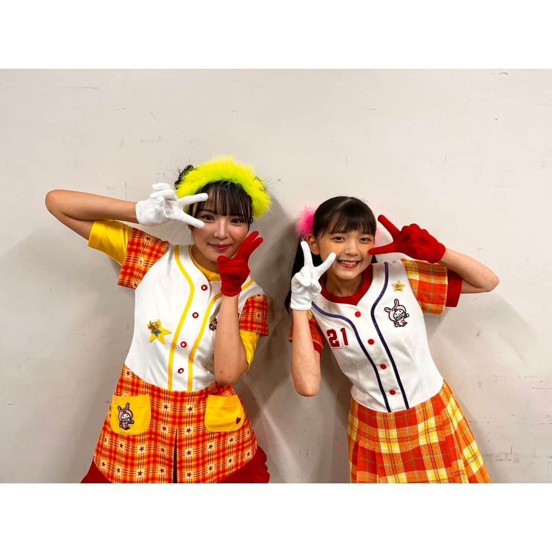 ANGERMEさんのインスタグラム写真 - (ANGERMEInstagram)「. こんばんは！#松本わかな です🙉  Hello! Project 25th ANNIVERSARY CONCERT  ありがとうございました！🤗🤗🤗  私は、「ALL FOR ONE & ONE FOR ALL!」ACT Iで「ミニモニ。ジャンケンぴょん！」を矢口真里さん、辻希美さん、豫風瑠乃ちゃんと一緒に披露させていただきました！  当時の衣装を着て、ミニモニ。さんをできるなんて、夢にも思っていませんでした🥹  とっても楽しかったです！！！！！  ありがとうございました！🥰  おいしい牛乳のむのだぴょん！🥛  #ANGERME #アンジュルム」9月10日 22時43分 - angerme_official