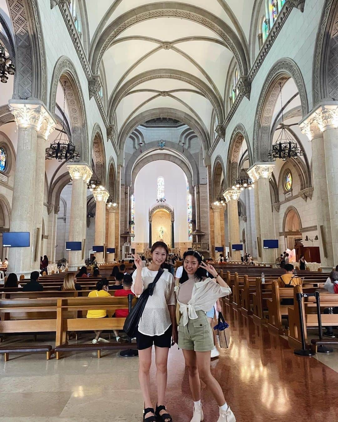 早川優衣さんのインスタグラム写真 - (早川優衣Instagram)「📍Manila  Thank you so much Alaina for everything you have done for me ❤️ It was so much fun!! I can’t wait for the our next trip ✈️  帰る前に少しだけマニラ🍃 フィリピンの友達が色々と案内してくれたおかげで、とっても楽しい1日でした！ 1ヶ月ぶりの日本も楽しみ🇯🇵🍣  毎日沢山勉強して、沢山の友達ができて 本当に今まで1番充実した夏休みでした！☀️ 色んな国に友達がいるって楽しい〜🌏 : #manila」9月10日 22時51分 - yui_hayakawa