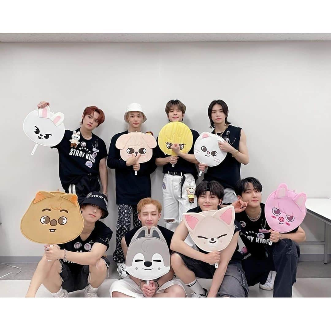 Stray Kidsさんのインスタグラム写真 - (Stray KidsInstagram)「STAY❣  「Stray Kids 5-STAR Dome Tour 2023」大阪公演が終了しました！  スキズとSTAYで作り上げた五つ星の公演でした⭐️⭐️⭐️⭐️⭐️ 2日間、たくさんのアイを届けてくださってありがとうございます💓📣  また会える日まで少しの間、待っていてくださいね！約束です！  #StrayKids #スキズ #5_STAR #5_STAR_DOMETOUR #DOMETOUR_SKZ」9月10日 23時06分 - straykids_official_jp