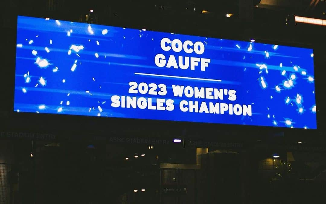 ナオミ・キャンベルさんのインスタグラム写真 - (ナオミ・キャンベルInstagram)「CONGRATULATIONS @cocogauff DEPICTION OF DEDICATION, DETERMINATION AND DRIVE ,PROUD 👏🏾👏🏾👏🏾❤️‍🔥❤️‍🔥❤️‍🔥💪🏾💪🏾💪🏾」9月10日 23時19分 - naomi