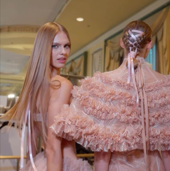 Lacy Redwayのインスタグラム：「#TRESPartner   The category is twirl ✨ Sent our models down the runway twirling with ribbon accents in a look I’m calling a braided corset and fairy-like loose-flowing hair equipped by @Tresemme Ultra Fine Hairspray to help bring Christian’s ballerina dreams to life.  The Ultra Fine hair spray had a lite mist to help lock the style in place without any stickiness while containing unwanted flyaways.  #ad #TRESnyfw」