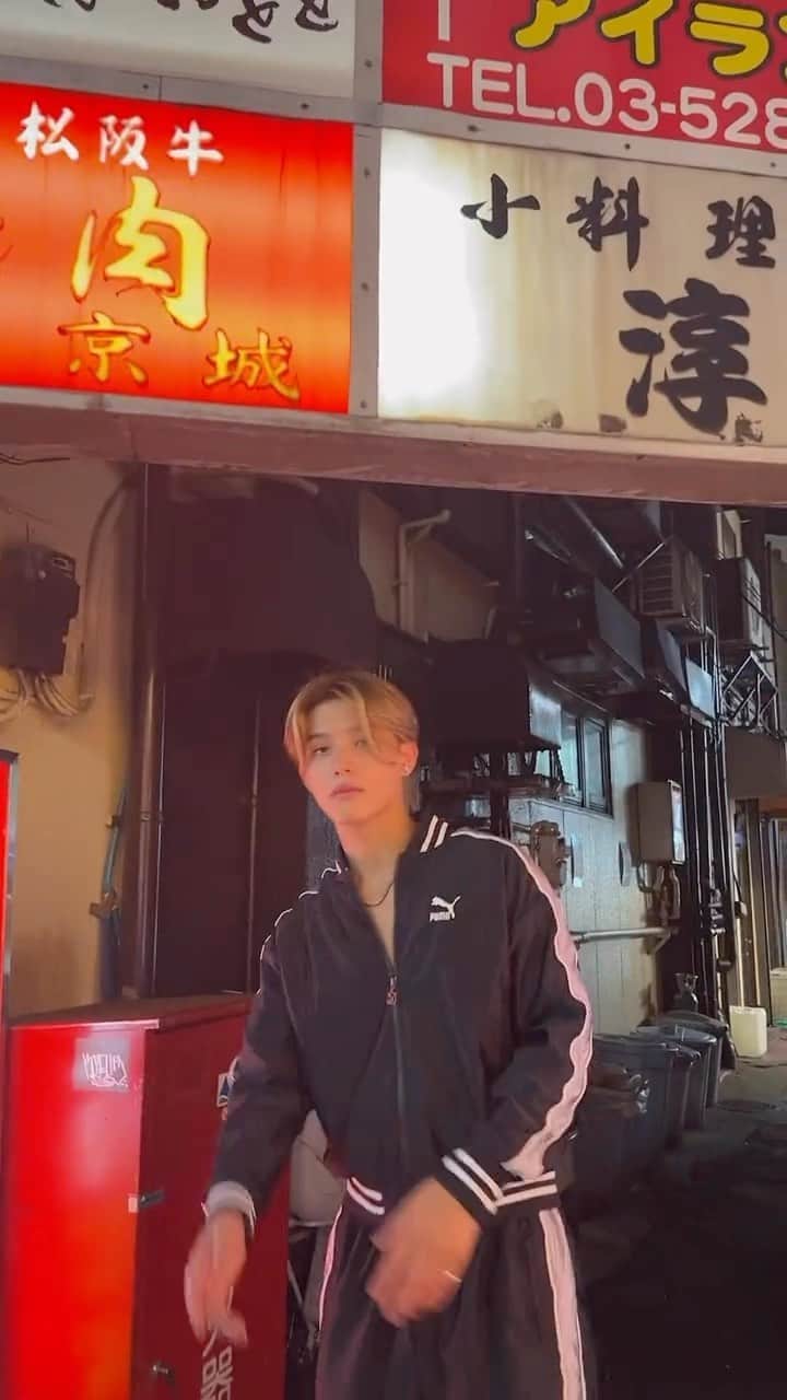 のインスタグラム：「we joined hands🇯🇵🇲🇦🤝🏻」
