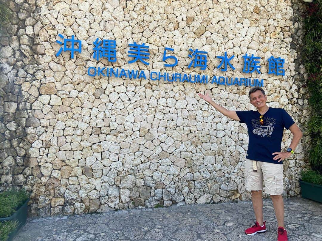 ヒロ寺平さんのインスタグラム写真 - (ヒロ寺平Instagram)「Okinawa  Okinawa  沖縄に遊んだ。  沖縄そば。 ダイビング。 ハイビスカス。 美ら海水族館。 古宇利島散策。 ホビーキャット・ディンギー。  そしてデスクワーク⁈⁈  ちょびっとの時間をたんと遊んだ。  #沖縄 #ヒロ寺平 #ヒロT」9月10日 16時02分 - hiroteradaira