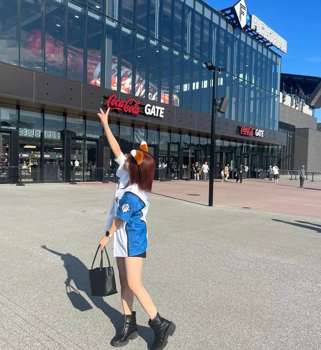 北出彩さんのインスタグラム写真 - (北出彩Instagram)「ルーフオープン初⚾️ 天気よきよき まだまだあっついすね🫠 . . #エスコンフィールド北海道 #🦊 #野球観戦 #Hokkaido #me #instagood #l4likes」9月10日 16時16分 - ktdsai