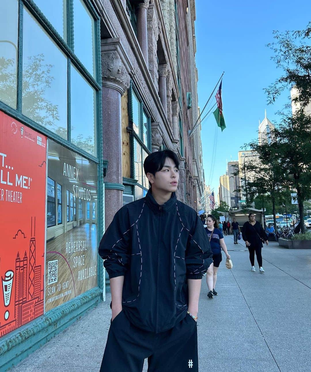 JU-NE（ク・ジュンフェ）さんのインスタグラム写真 - (JU-NE（ク・ジュンフェ）Instagram)「My first Chicago」9月10日 16時33分 - juneeeeeeya