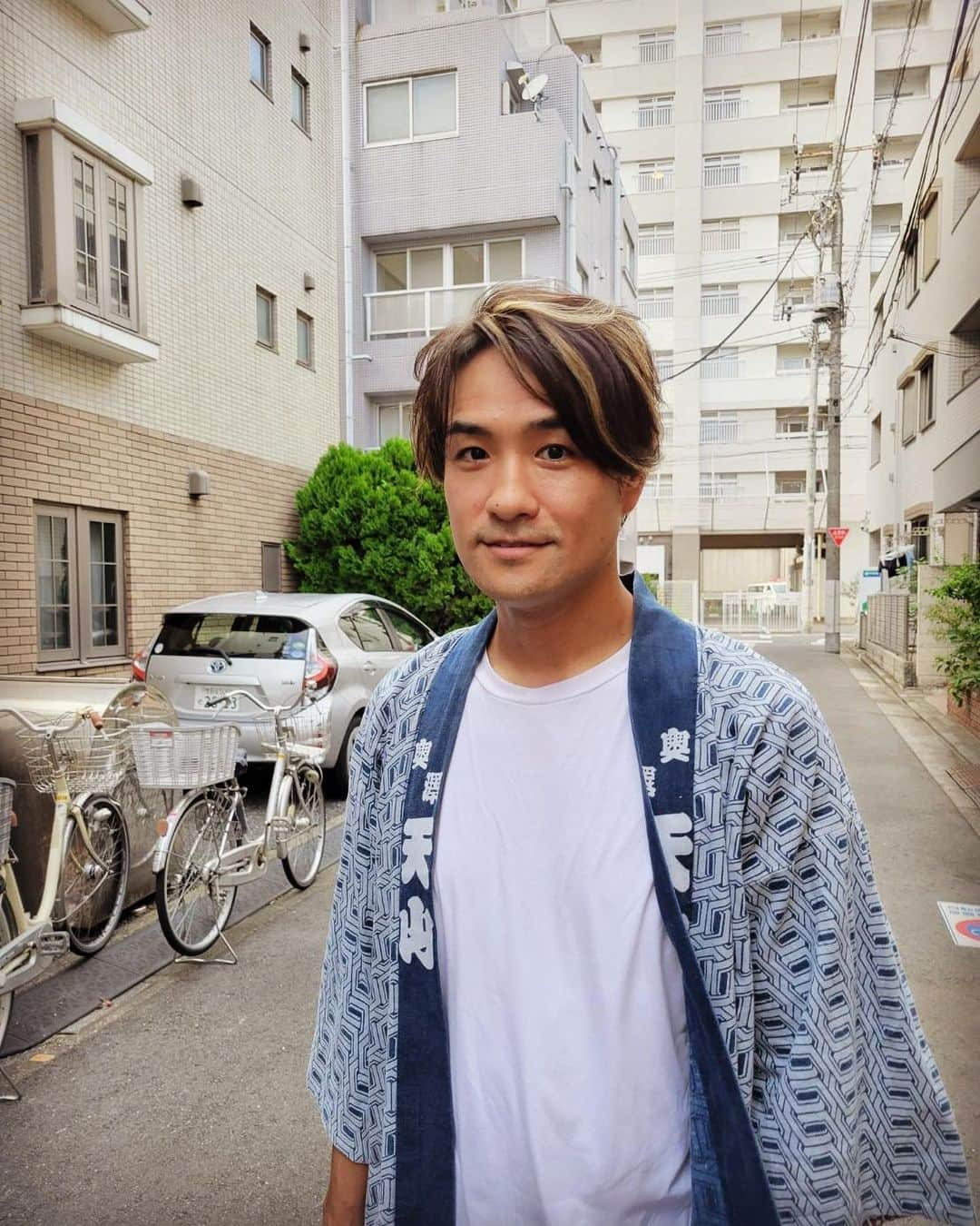 笠原秀幸さんのインスタグラム写真 - (笠原秀幸Instagram)「4年ぶりに開催された祭で、久しぶりに神輿を担ぎました。  肩に晩夏を感じた！  #祭 #神輿」9月10日 17時36分 - kasahara_rarara