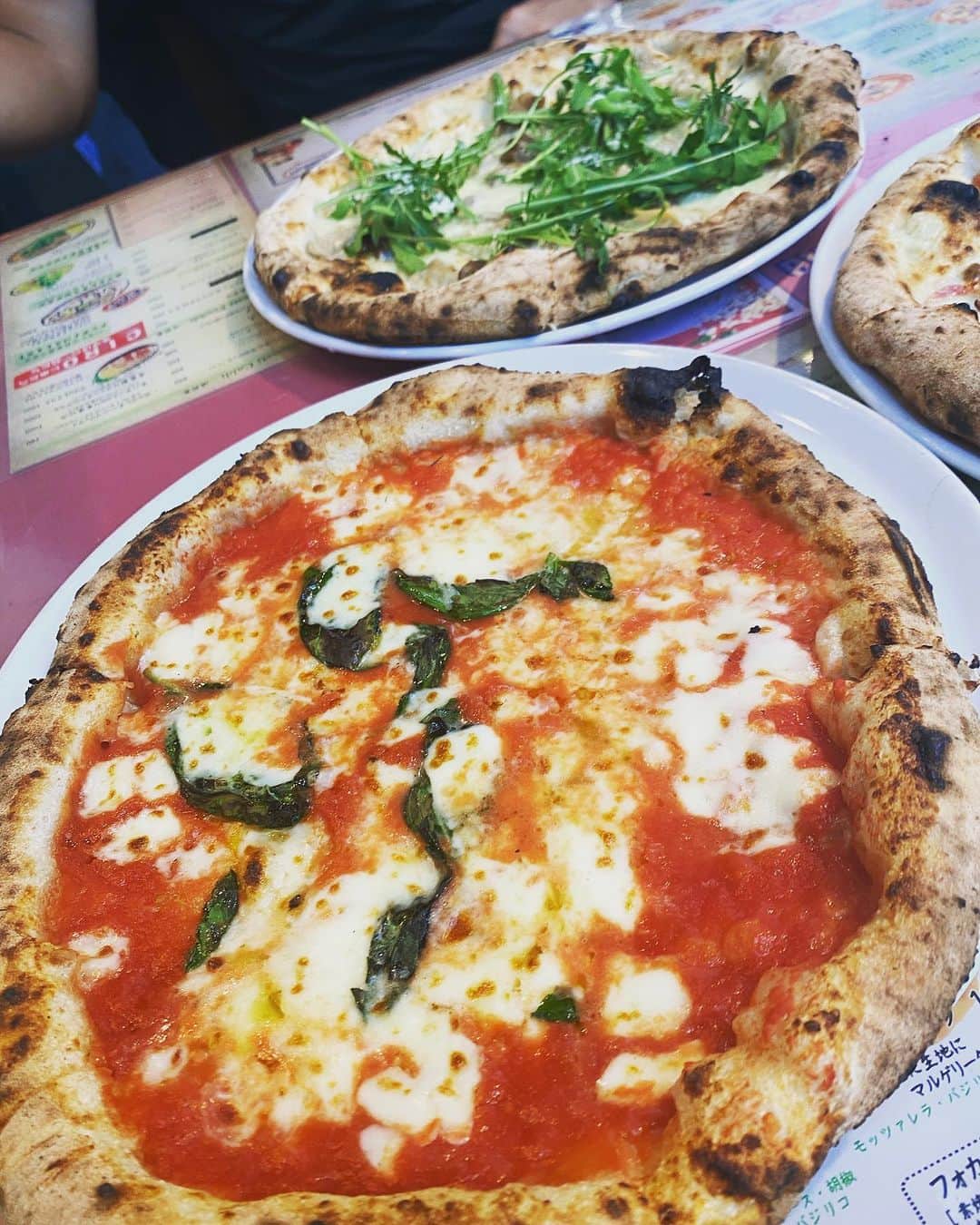 ストラッサー起一さんのインスタグラム写真 - (ストラッサー起一Instagram)「・ ・ 久しぶりに食べたピザは美味しかった。  たまにはこう言う食事もいるよね。  明日から東京での練習張り切って頑張ります‼️  #ピザ」9月10日 18時05分 - kiichi_kunimoto