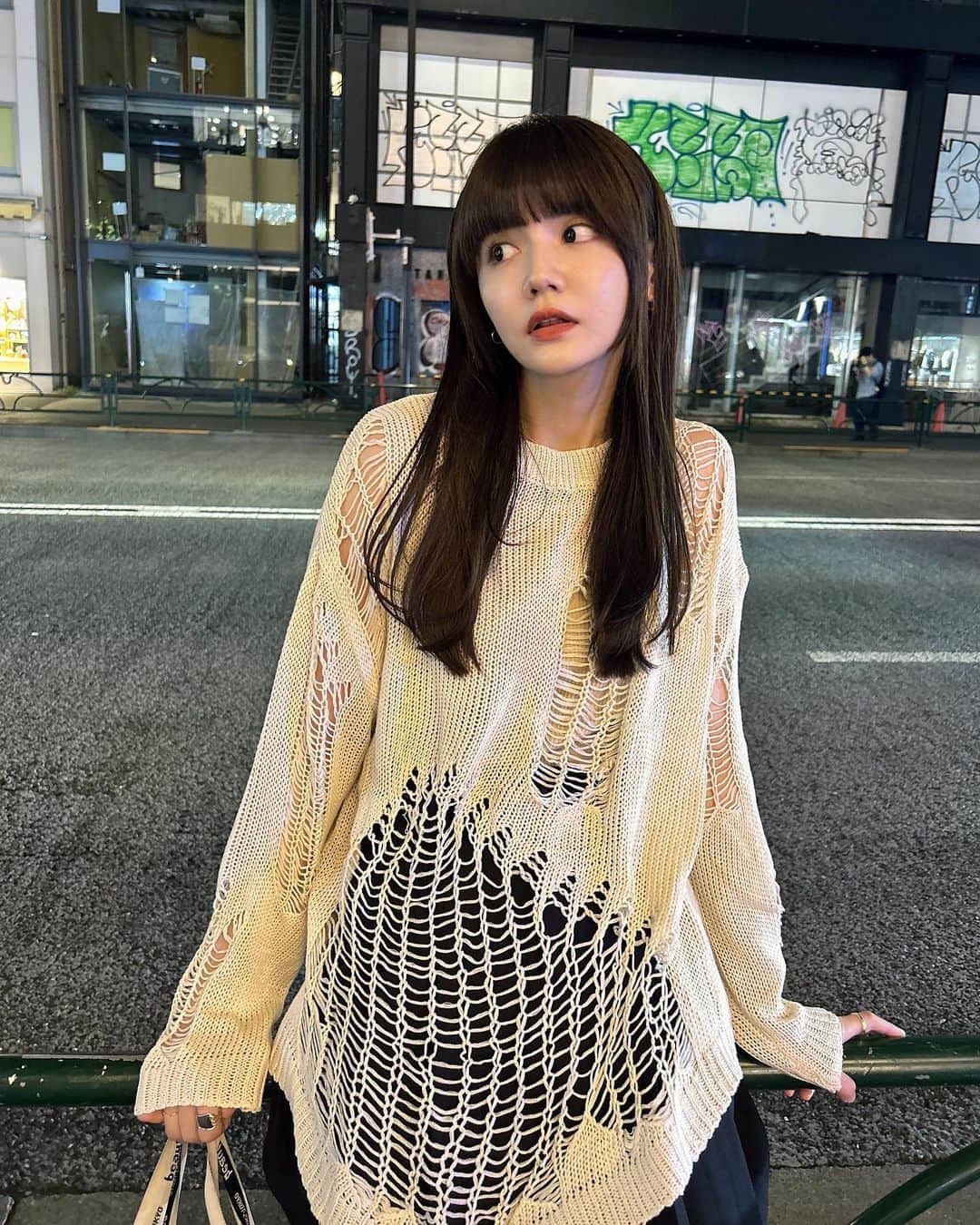 村田倫子さんのインスタグラム写真 - (村田倫子Instagram)「髪暗めぱっつん なんだか懐かしい。  Popup前に、メンテナンスをしました✌︎ 好評でうれしかったです。 thank you ʚ♡ɞ @meg_kodama」9月10日 19時30分 - rinco1023