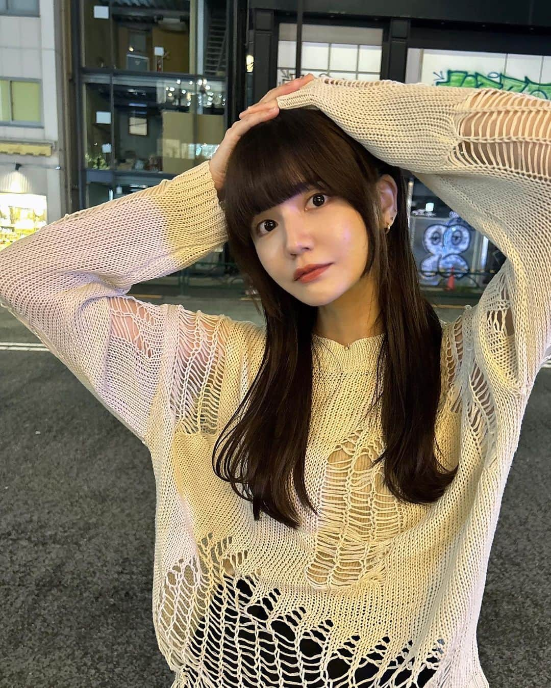 村田倫子さんのインスタグラム写真 - (村田倫子Instagram)「髪暗めぱっつん なんだか懐かしい。  Popup前に、メンテナンスをしました✌︎ 好評でうれしかったです。 thank you ʚ♡ɞ @meg_kodama」9月10日 19時30分 - rinco1023