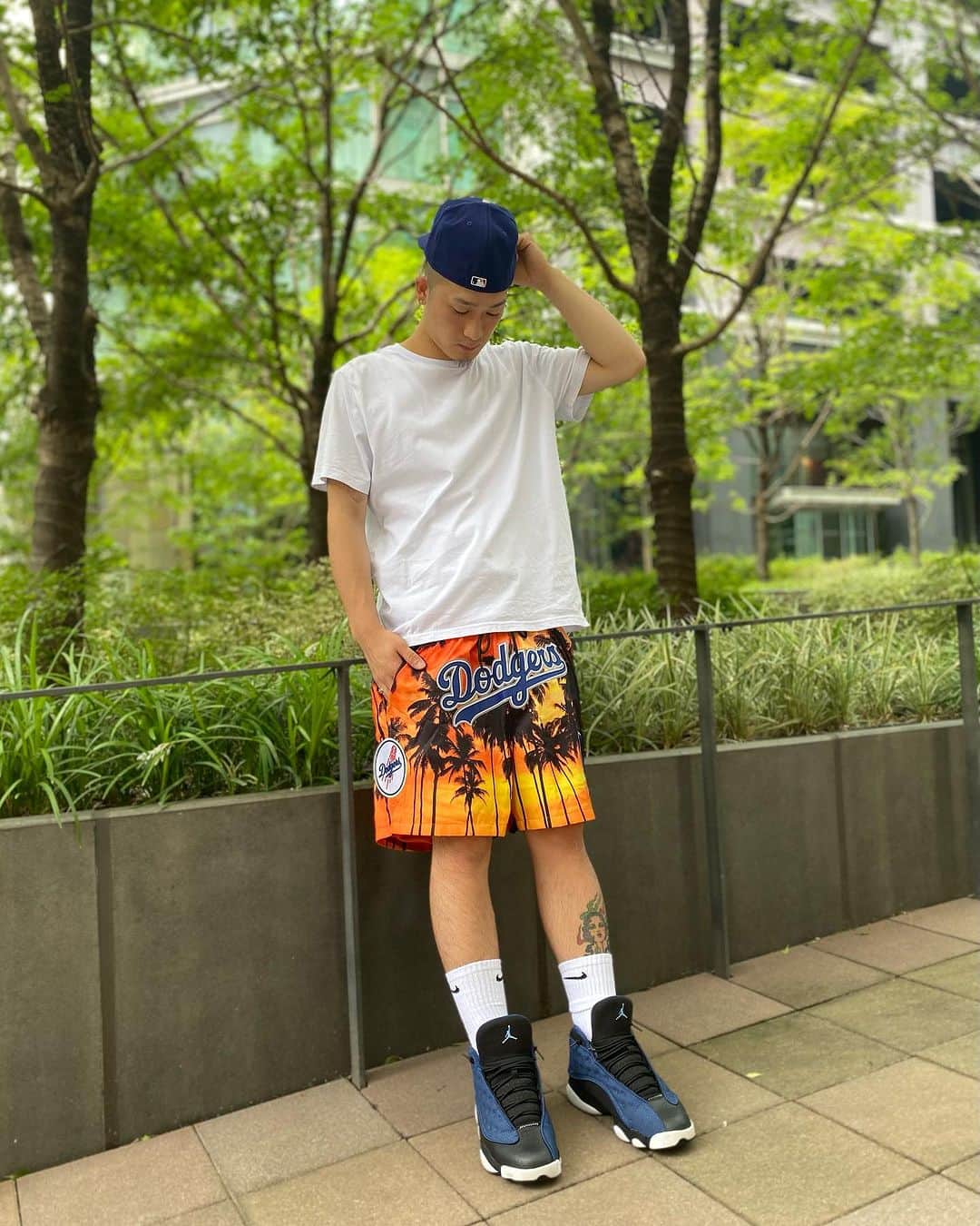 GROW AROUNDのインスタグラム：「#growaroundnewarrivals  PRO STANDARD AOP WOVEN SHORTS  SANDIEGO PADRES,LOSANGELS DODGERS 2種のSHORTSが入荷致しました🔥  刺繍やパッチを中心とした技法で装飾した、ポリエステル素材のショーツとなっております💁‍♂️  WEB UP完了しております👍」