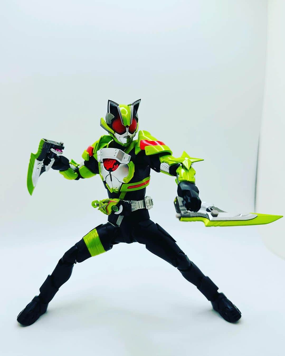 落合福嗣さんのインスタグラム写真 - (落合福嗣Instagram)「#SHフィギュアーツ #仮面ライダータイクーン  タイクーン！」9月10日 18時49分 - f.ochiai820