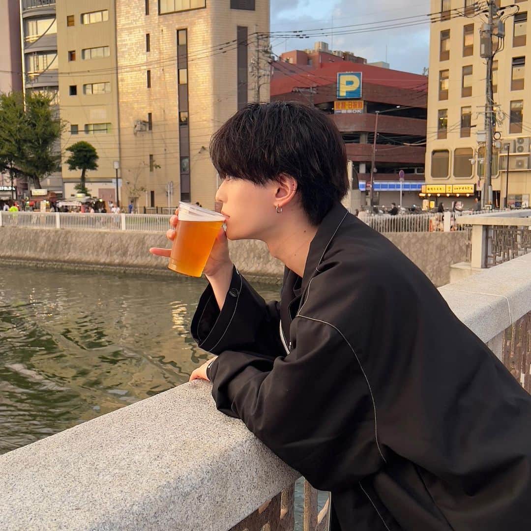 水原匡也さんのインスタグラム写真 - (水原匡也Instagram)「福岡に水原とビールとはこのことです たくさんコメント待っとるでい #福岡」9月10日 18時52分 - 7min__kyoya