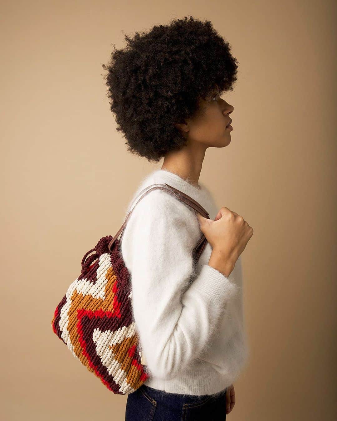 ジャマンピュエッシュのインスタグラム：「On-trend crochet bag ❤️ #jaminpuech #crochetbag」
